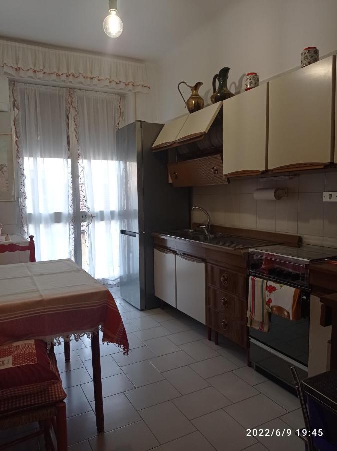 Down Town Emily Apartment La Spezia Exterior photo