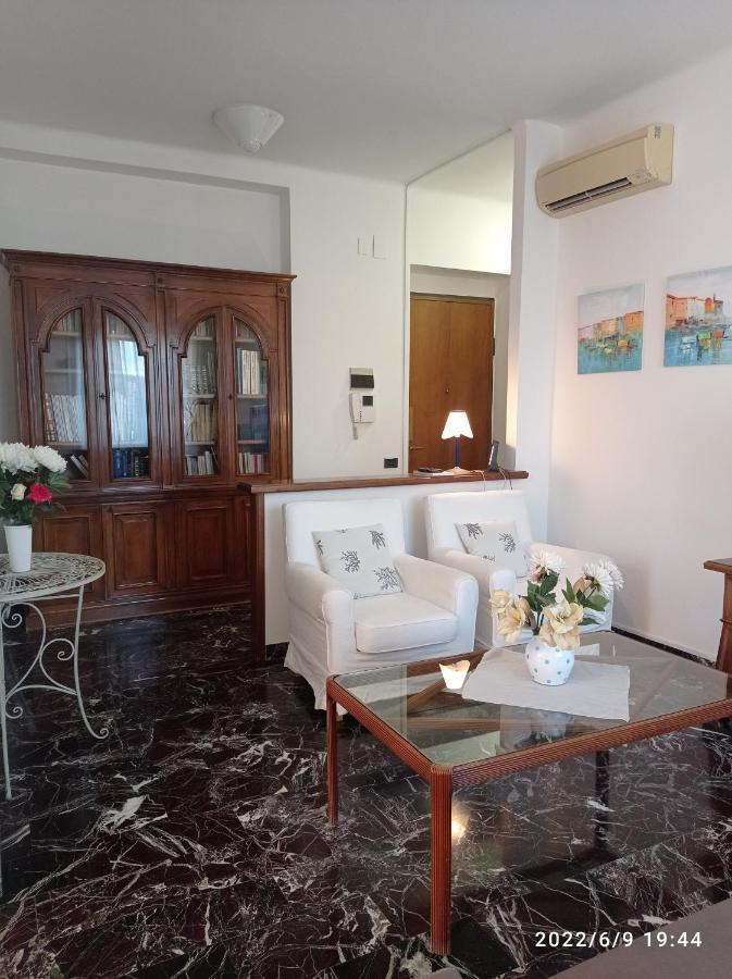 Down Town Emily Apartment La Spezia Exterior photo